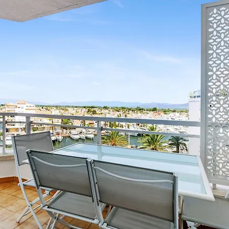 Welcs 095 Emp Con Vistas Al Canal Apartment Empuriabrava
